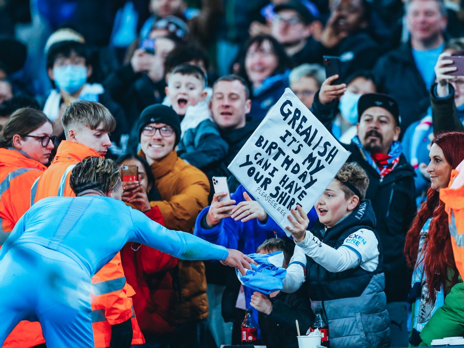 兰尤为热切 兰尤为热切