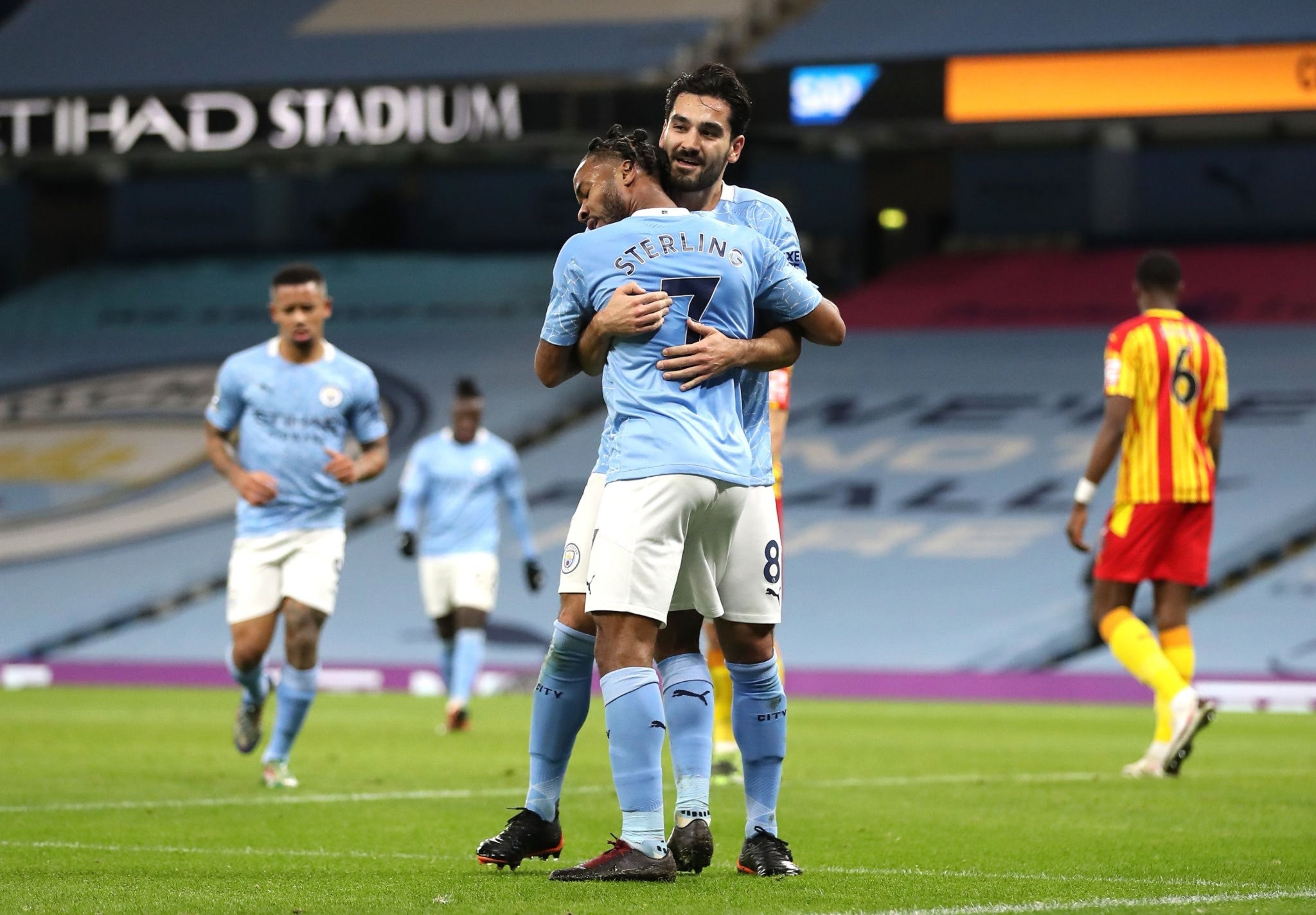 越的成就 越的成就